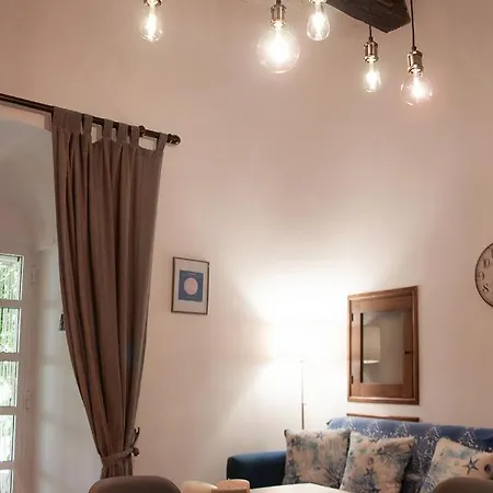 Trullo Mimmo * 洛科罗通多